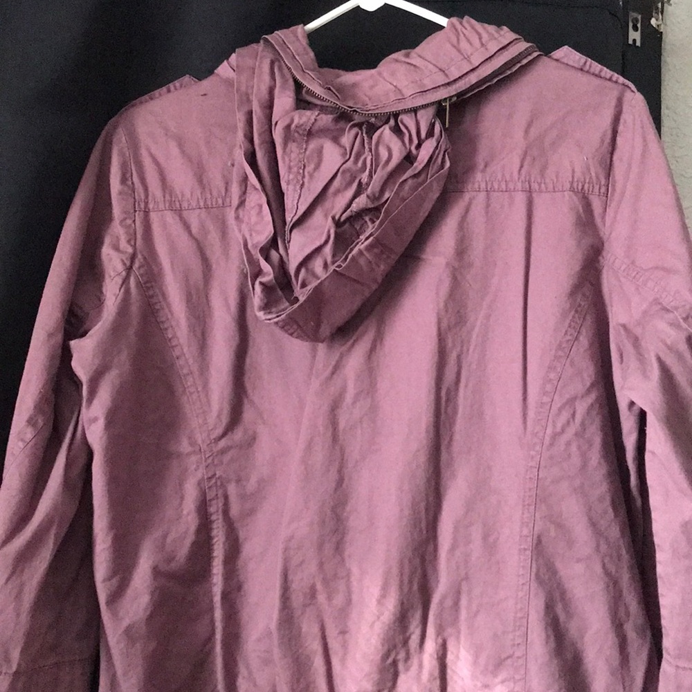 Mauve colored utility type jacket - Picture 2 of 4